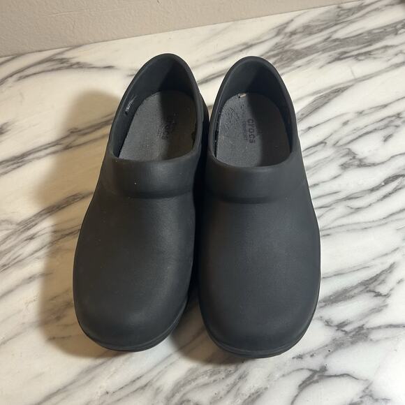 Crocs Neria Pro ll Shoes Slip Resistant Slip On Clogs Black Womens 7 Mules Work - Picture 3 of 6